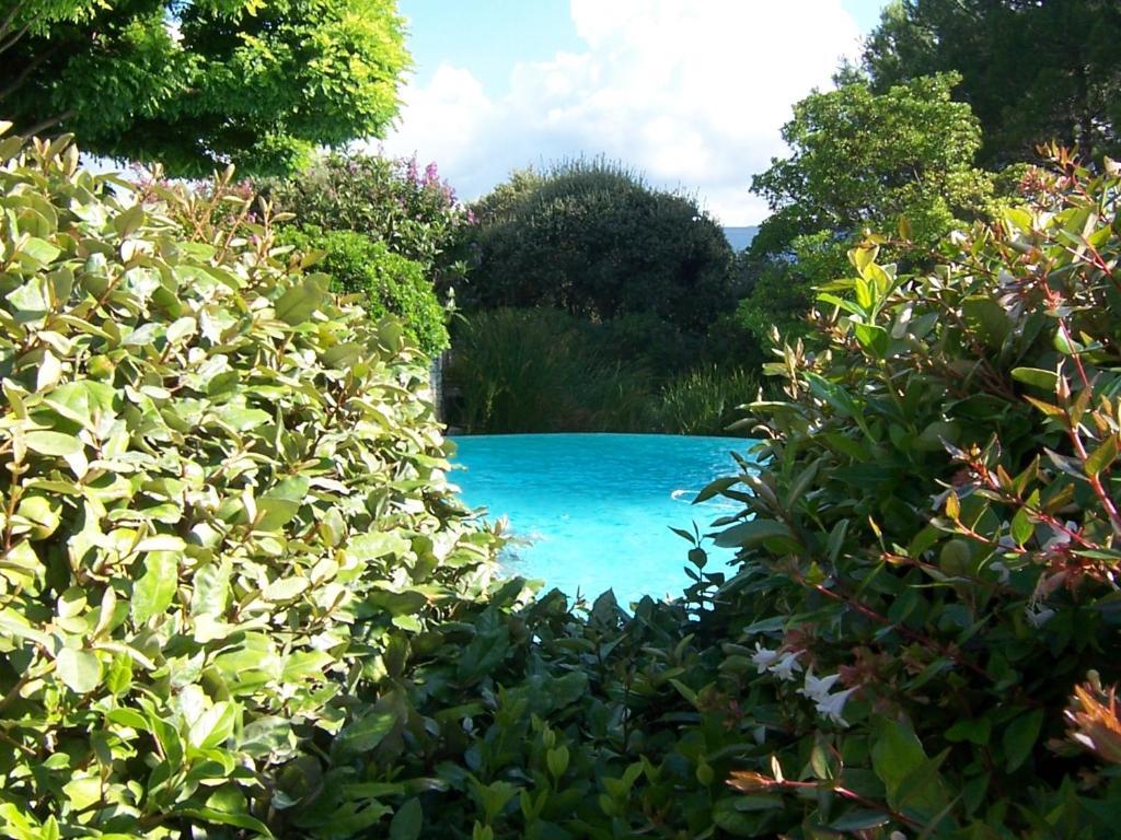 Lou Granos Bed & Breakfast Gordes Rom bilde