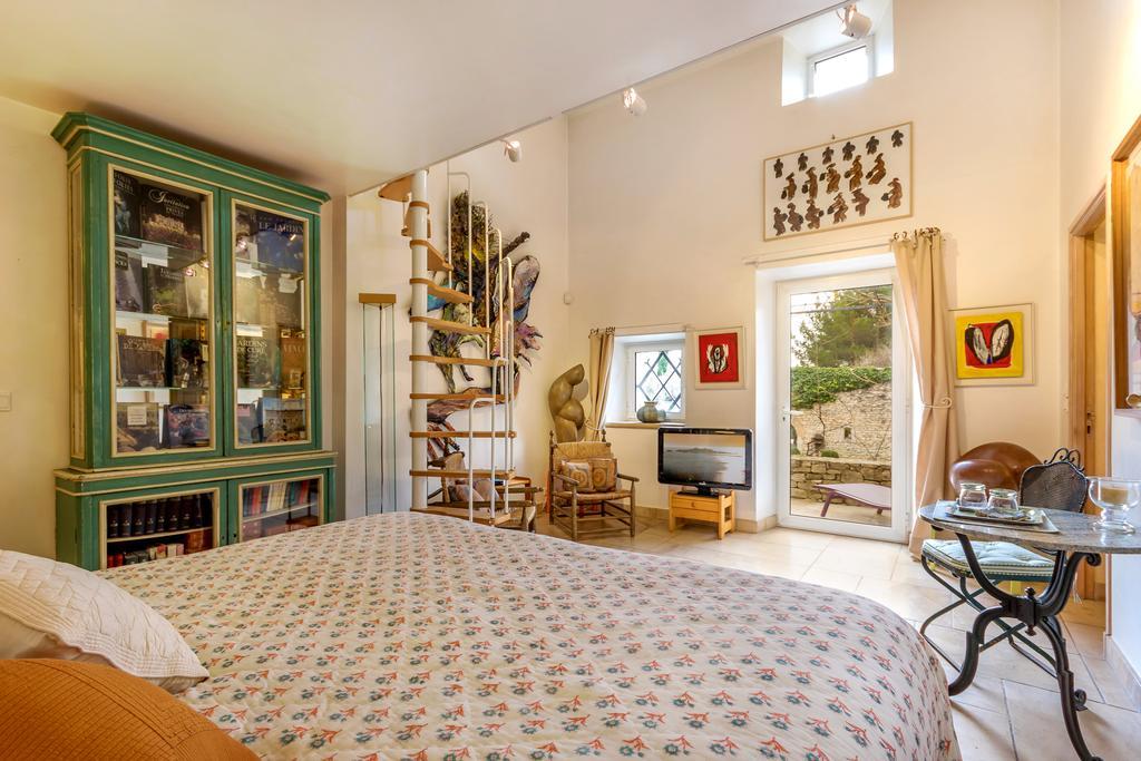 Lou Granos Bed & Breakfast Gordes Eksteriør bilde