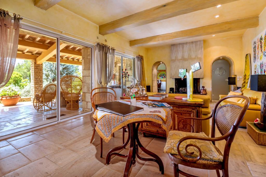 Lou Granos Bed & Breakfast Gordes Eksteriør bilde